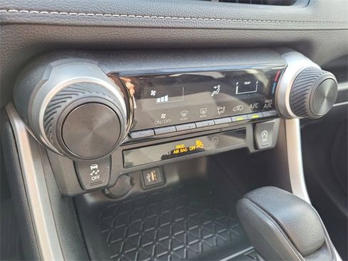 Used 2024 Toyota RAV4 LE image 15