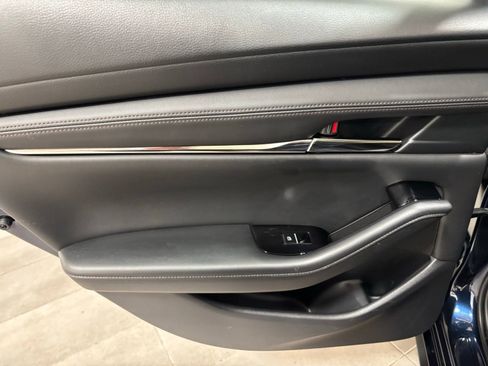 Certified 2025 MAZDA MAZDA3 s image 17