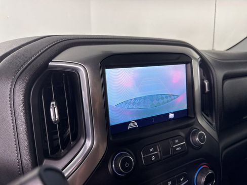 Used 2020 Chevrolet Silverado 1500 RST w/ True North Edition AWD/4WD image 17
