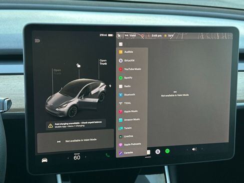 Used 2021 Tesla Model Y Long Range image 18