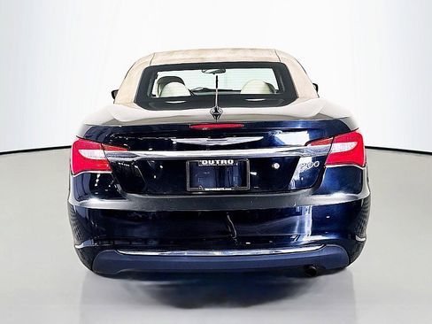 Used 2013 Chrysler 200 Touring image 6