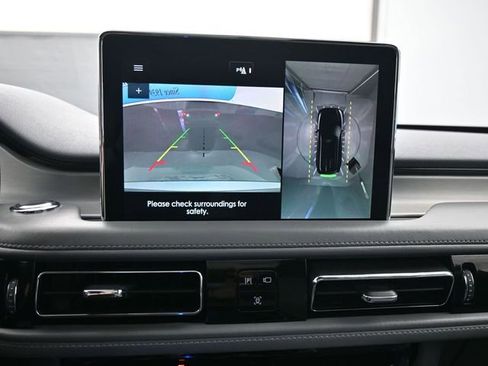 Used 2021 Lincoln Aviator Reserve w/ Equipment Group 202A image 22