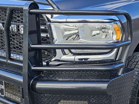 Used 2024 RAM 3500 Tradesman w/ Chrome Appearance Group image 9