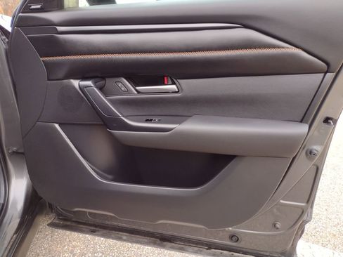 Used 2024 MAZDA CX-50 AWD 2.5 Turbo w/ Weather Package image 19