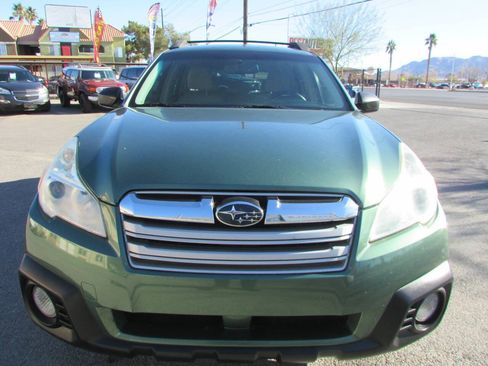 Used 2014 Subaru Outback 2.5i AWD/4WD image 8