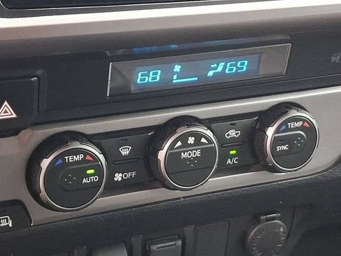 Used 2023 Toyota Tacoma SR5 AWD/4WD image 14