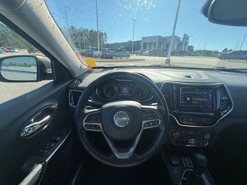 Used 2021 Jeep Cherokee Limited w/ Elite Package image 14