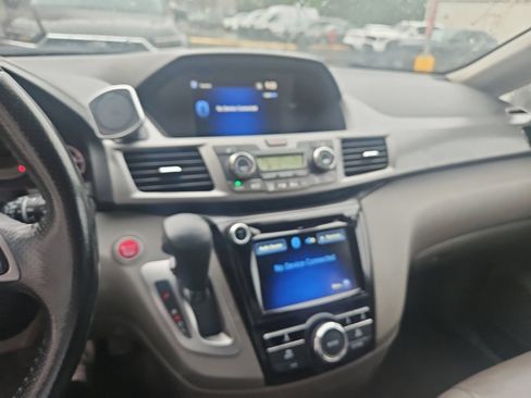 Used 2017 Honda Odyssey EX-L image 11