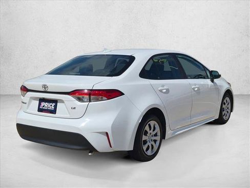 Used 2024 Toyota Corolla LE FWD image 3