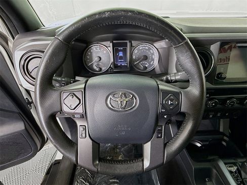 Certified 2019 Toyota Tacoma SR5 image 23