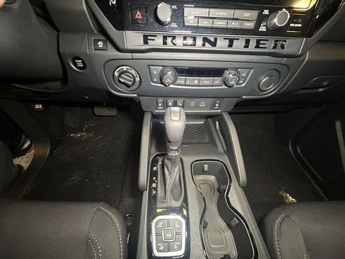 New 2026 Nissan Frontier SV w/ SV Convenience Package image 11