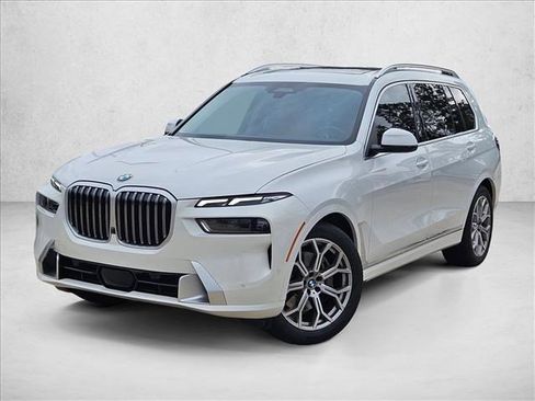 Used 2023 BMW X7 xDrive40i w/ Premium Package image 1
