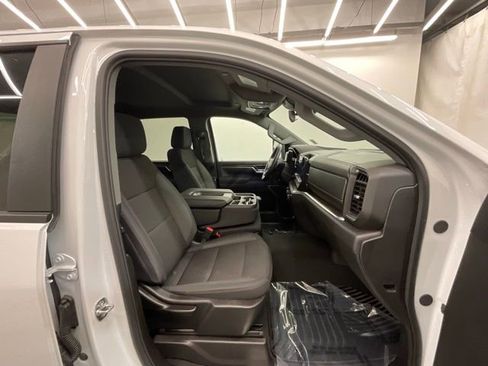 Used 2025 Chevrolet Silverado 2500 LT w/ Convenience Package AWD/4WD image 23