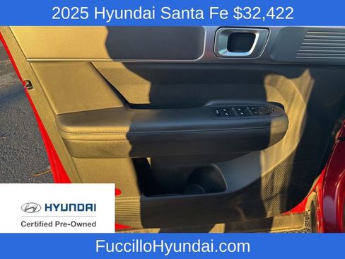 Certified 2025 Hyundai Santa Fe SEL image 11