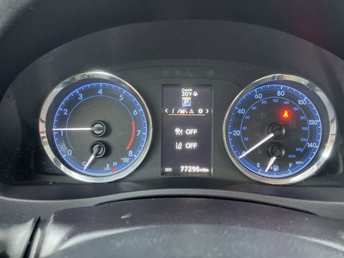 Used 2019 Toyota Corolla SE image 17