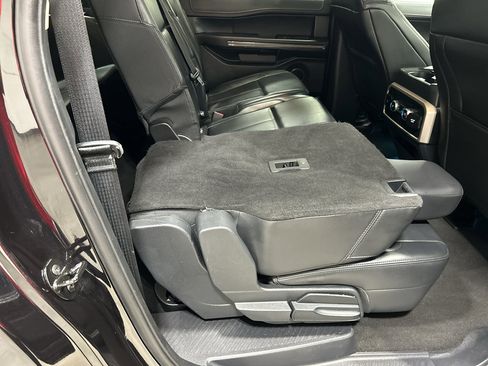 Used 2024 Ford Expedition Max XLT AWD/4WD image 43