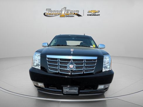 Used 2008 Cadillac Escalade EXT AWD/4WD image 2