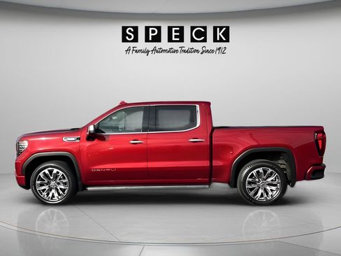 Used 2024 GMC Sierra 1500 Denali w/ Denali Reserve Package AWD/4WD image 2