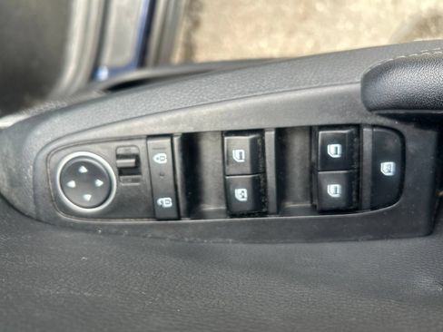 Used 2022 Kia Seltos SX AWD/4WD image 16