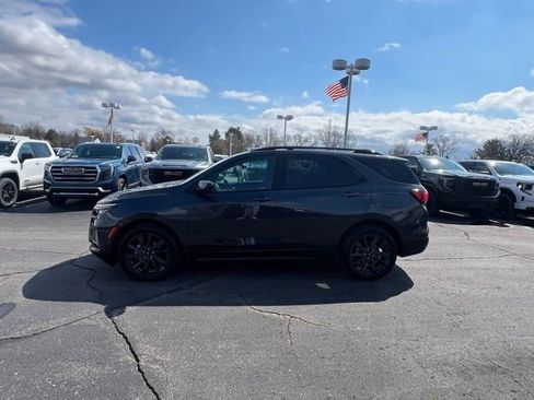 Certified 2023 Chevrolet Equinox RS FWD image 9