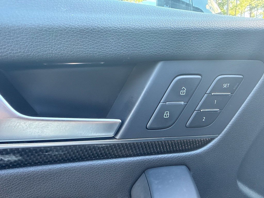 Used 2023 Audi SQ5 Prestige AWD/4WD image 17