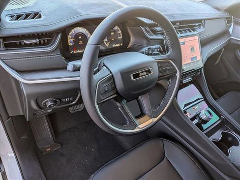 New 2025 Jeep Grand Cherokee L Limited w/ Black Appearance Package image 3