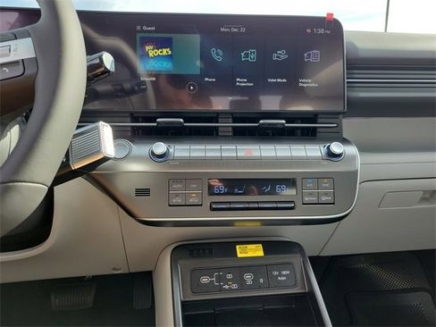 New 2026 Hyundai Kona SEL Premium image 14
