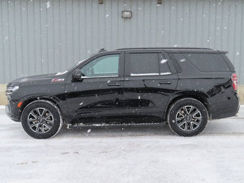 Used 2024 Chevrolet Tahoe Z71 w/ Z71 Off-Road Package image 7