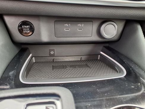 New 2025 Nissan Rogue Platinum w/ Platinum Premium Package image 14