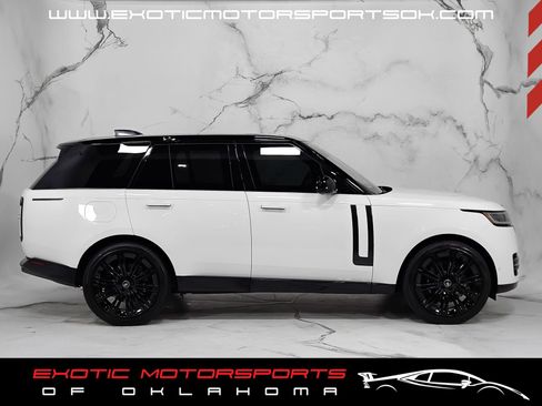 Used 2023 Land Rover Range Rover SE AWD/4WD image 6