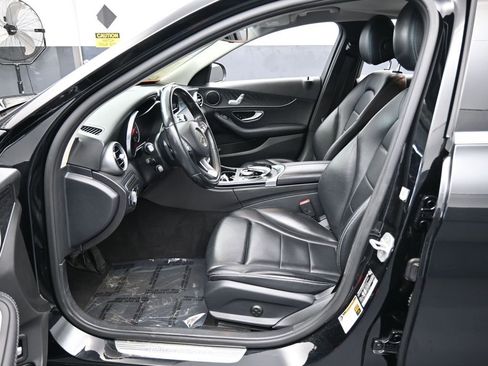 Used 2016 Mercedes-Benz C 300 Sedan image 10
