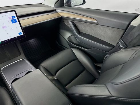 Used 2022 Tesla Model 3 Long Range image 22