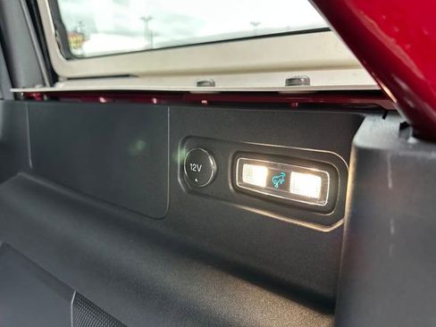 New 2025 Ford Bronco Badlands image 23