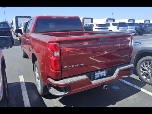 Used 2022 Chevrolet Silverado 1500 Custom RWD image 7
