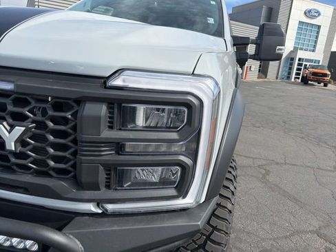 New 2025 Ford F250 Lariat w/ Lariat Ultimate Package AWD/4WD image 21