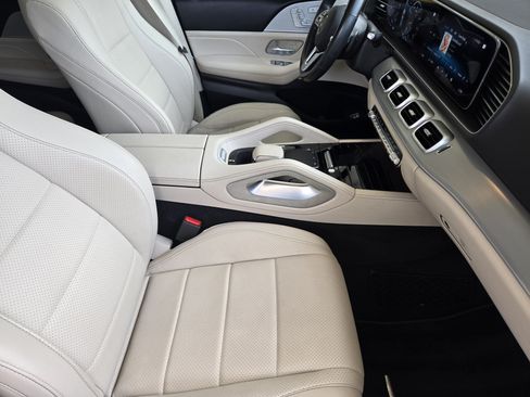 Used 2021 Mercedes-Benz GLE 350 4MATIC image 10