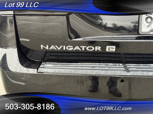 Used 2016 Lincoln Navigator L Reserve image 50