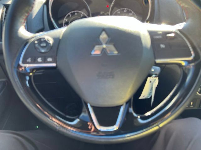 Used 2022 Mitsubishi Outlander Sport LE FWD image 22