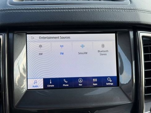 Used 2023 Ford Ranger Lariat w/ Technology Package AWD/4WD image 10