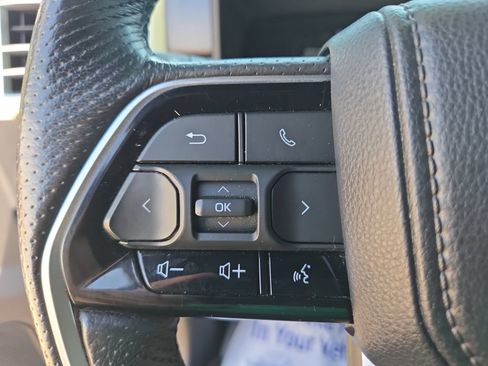 Used 2022 Toyota Tundra Platinum AWD/4WD image 15