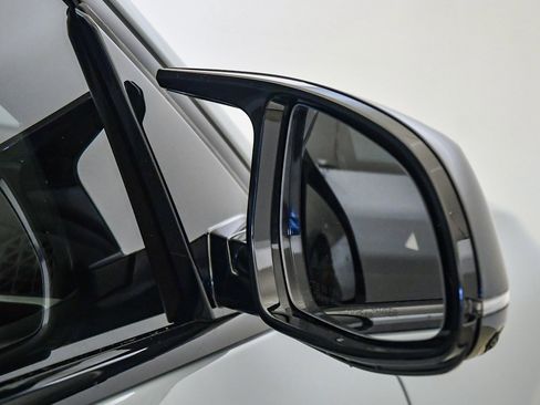 New 2026 BMW X5 M Competition w/ Executive Package image 27