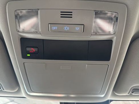 Used 2023 Toyota Tacoma SR5 w/ Technology Package image 46