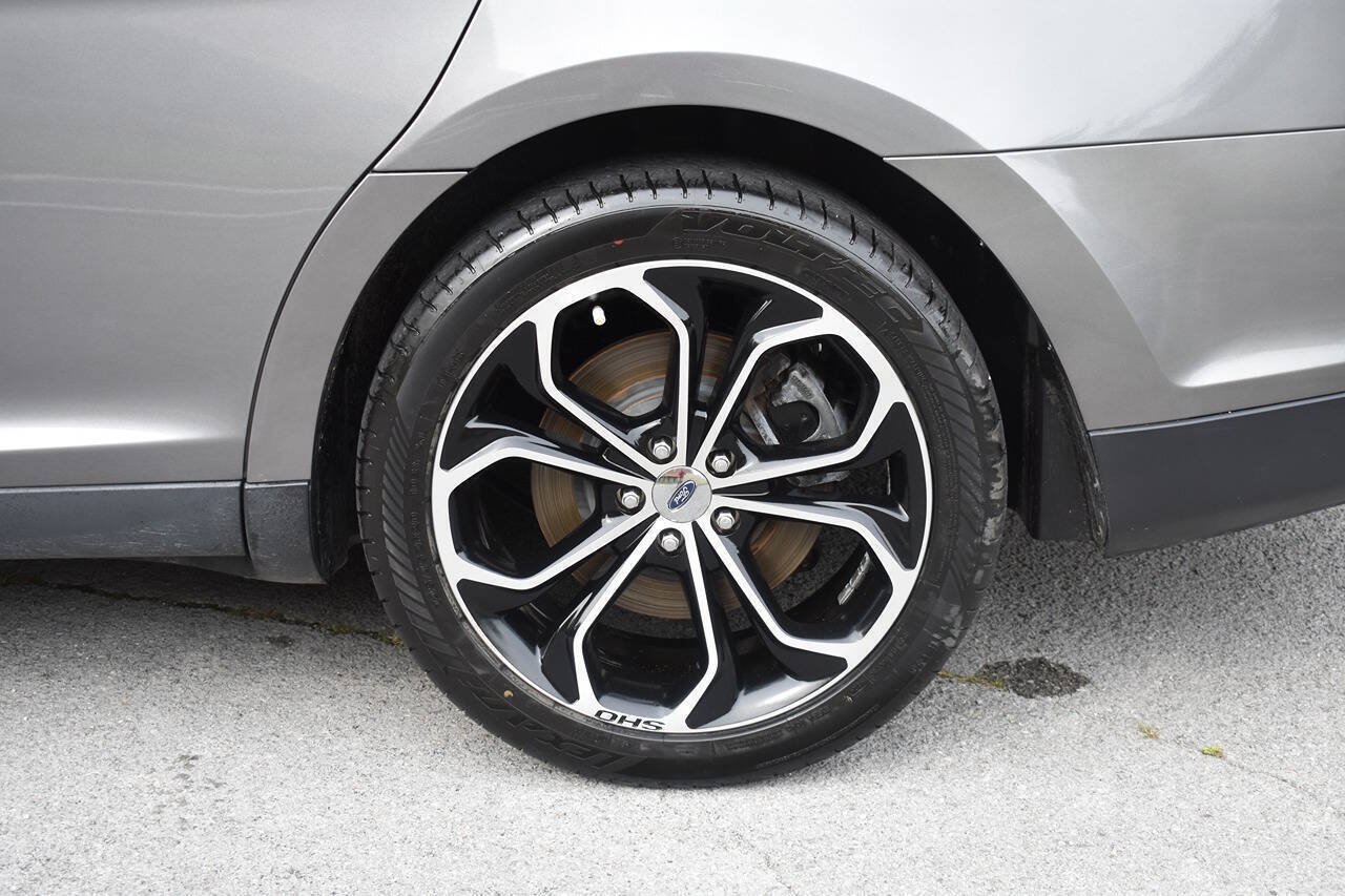 Used 2013 Ford Taurus SHO AWD/4WD image 12
