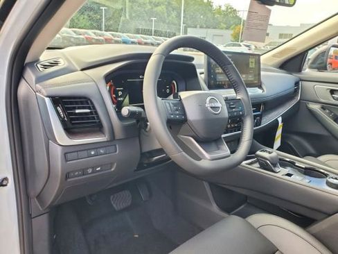 New 2026 Nissan Rogue Platinum w/ Platinum Premium Package image 10