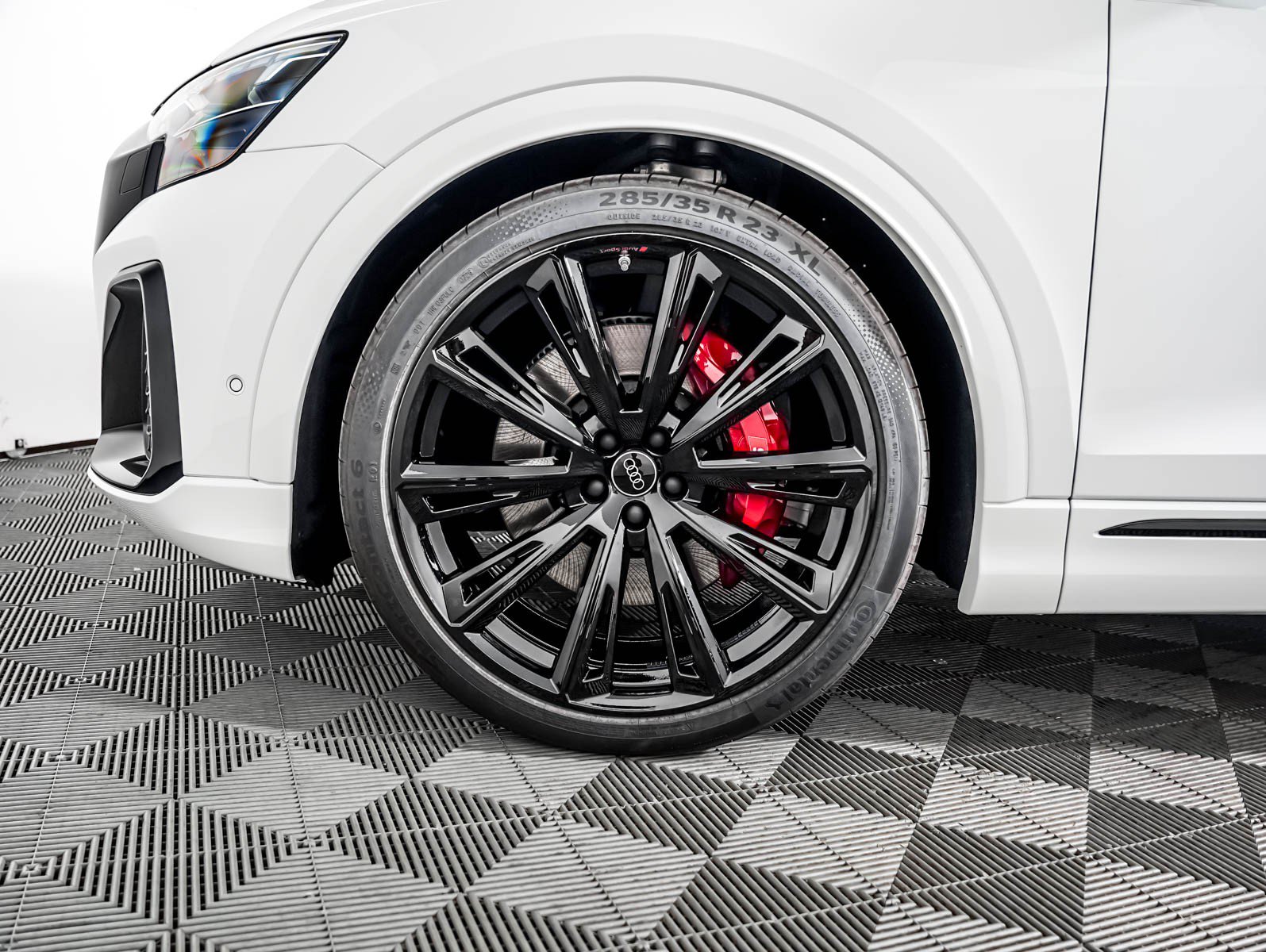 New 2027 Audi SQ8 Premium Plus AWD/4WD image 4