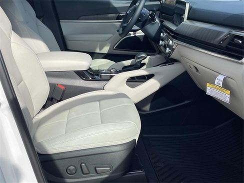 New 2025 Kia Telluride EX image 8
