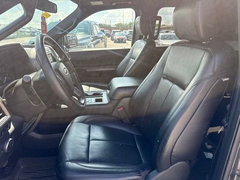 Used 2020 Ford Expedition XLT w/ Equipment Group 202A RWD image 13