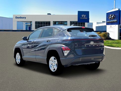 New 2026 Hyundai Kona SE image 5