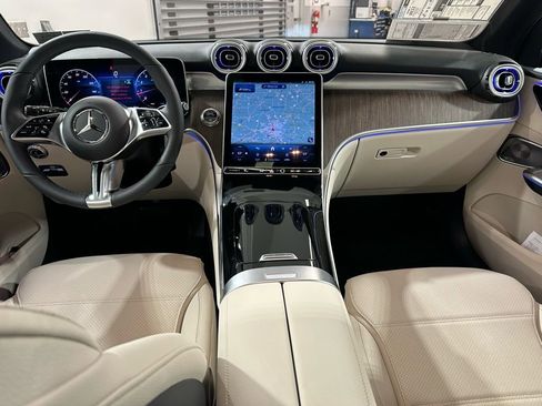 New 2026 Mercedes-Benz GLC 300 4MATIC image 5