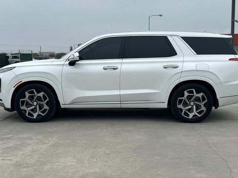 Used 2022 Hyundai Palisade Calligraphy image 6